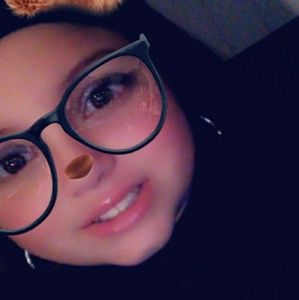 Meet your Posher, Destiny